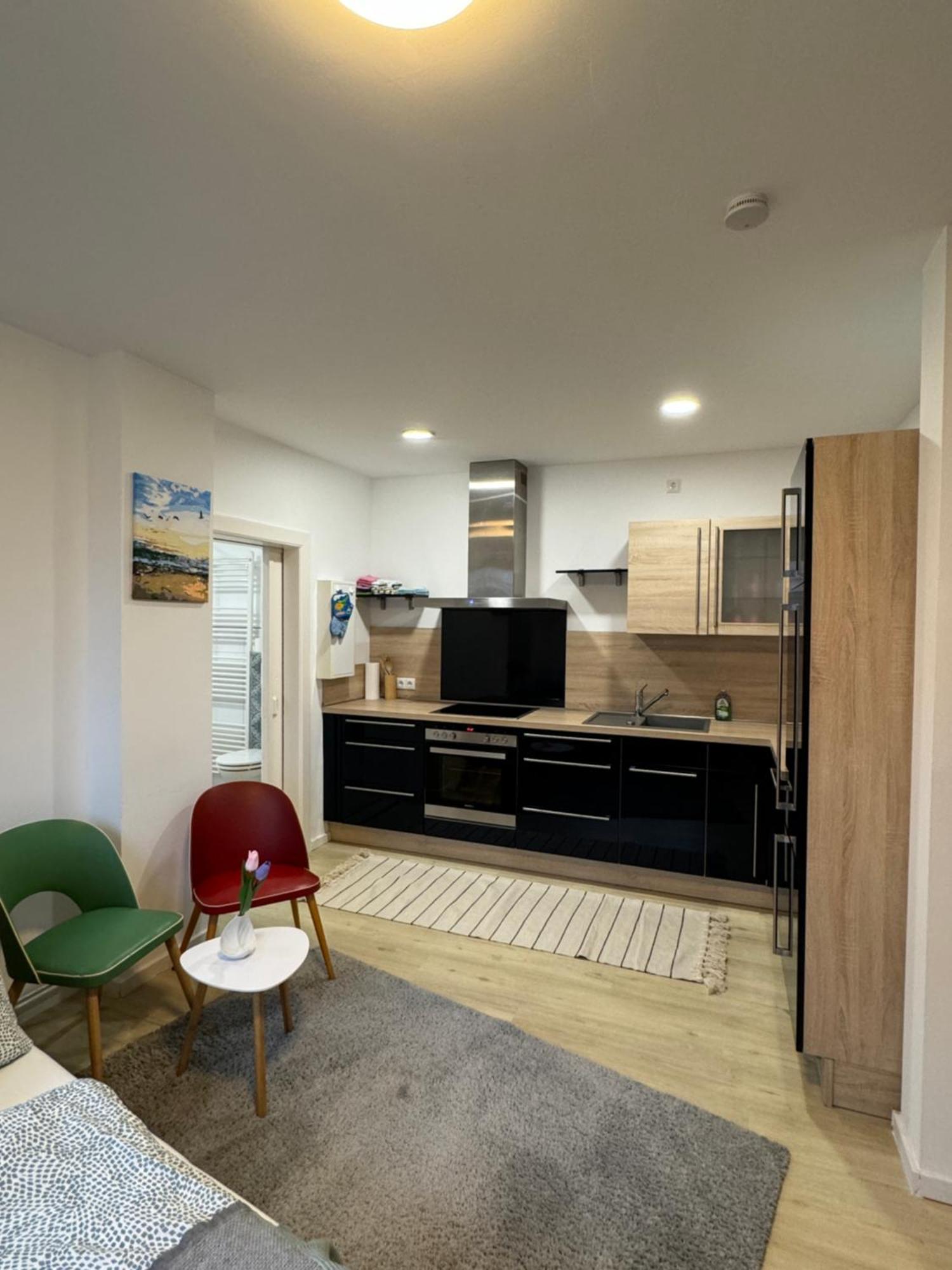 Near Holstentor Modern Apartment Near The Center With Wifi Lubeck Exterior photo