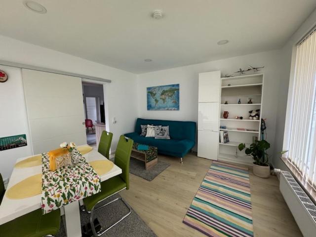 Near Holstentor Modern Apartment Near The Center With Wifi Lubeck Exterior photo