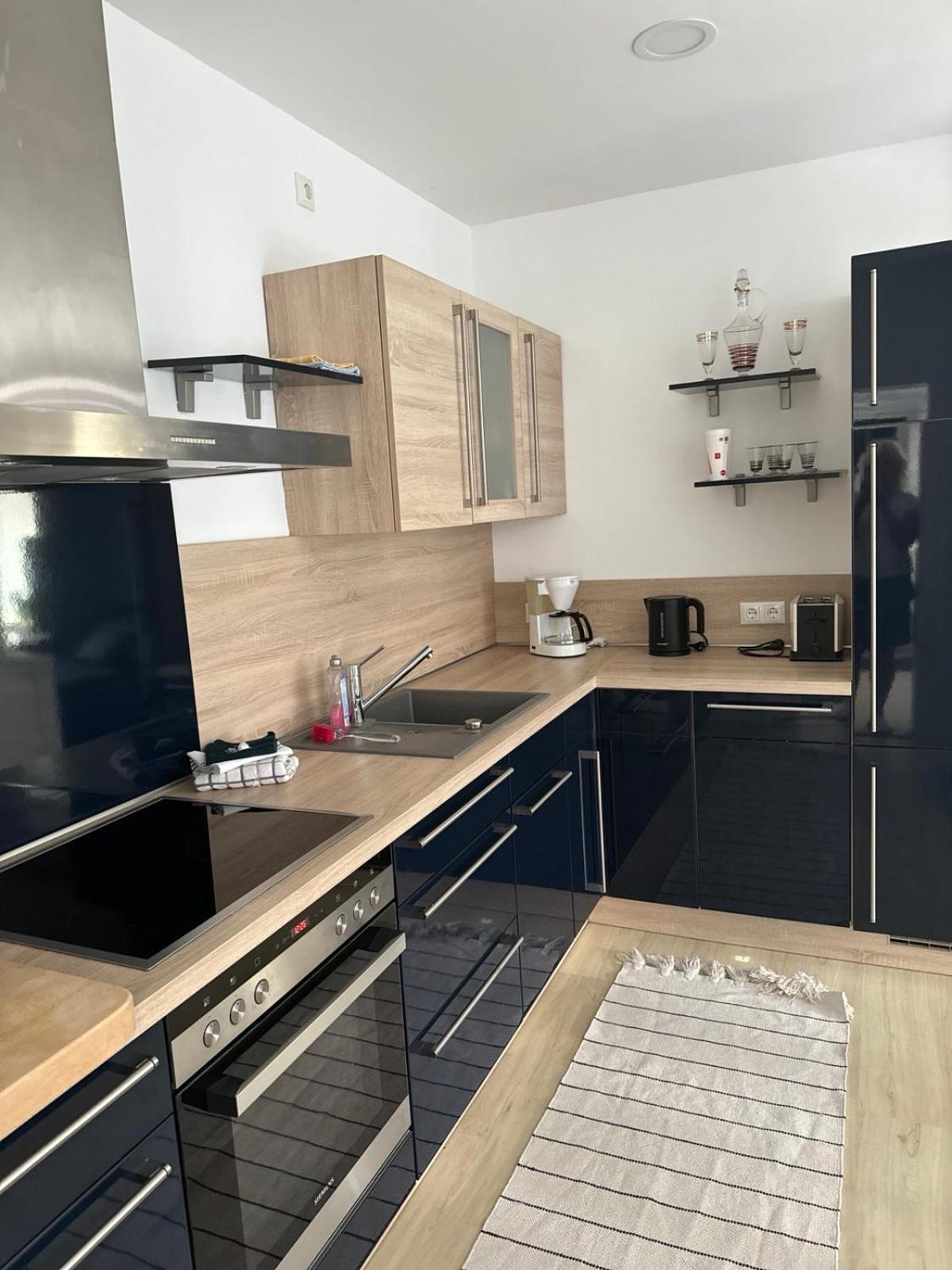 Near Holstentor Modern Apartment Near The Center With Wifi Lubeck Exterior photo